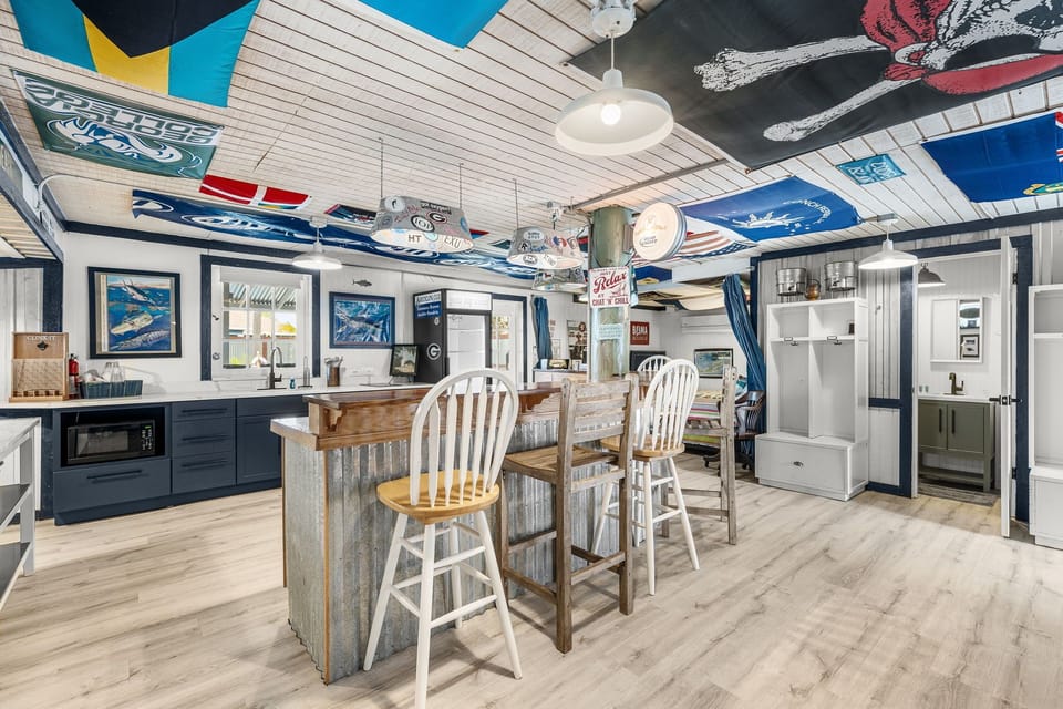 8-web-or-mls-4005 Ocean St -008