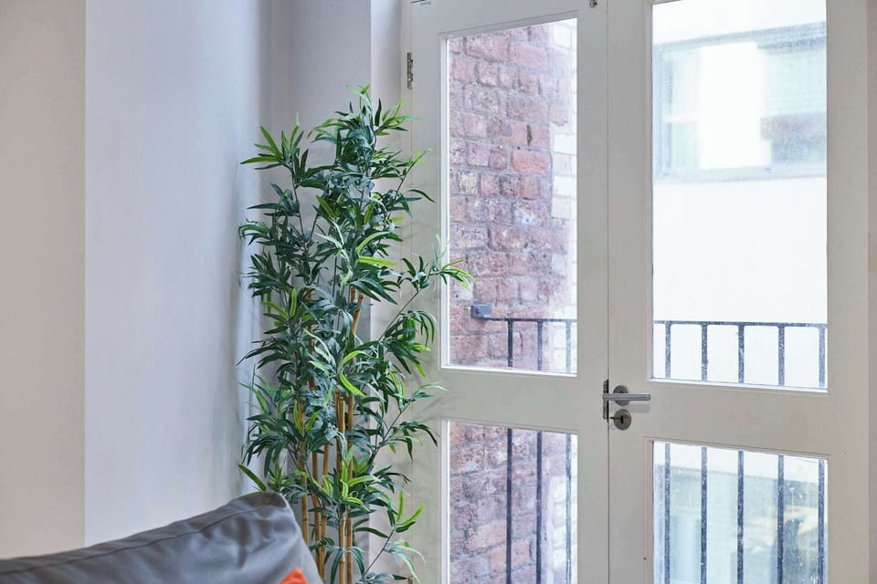 Apartment 7 Stanley Street, Liverpool - Host & Stay 