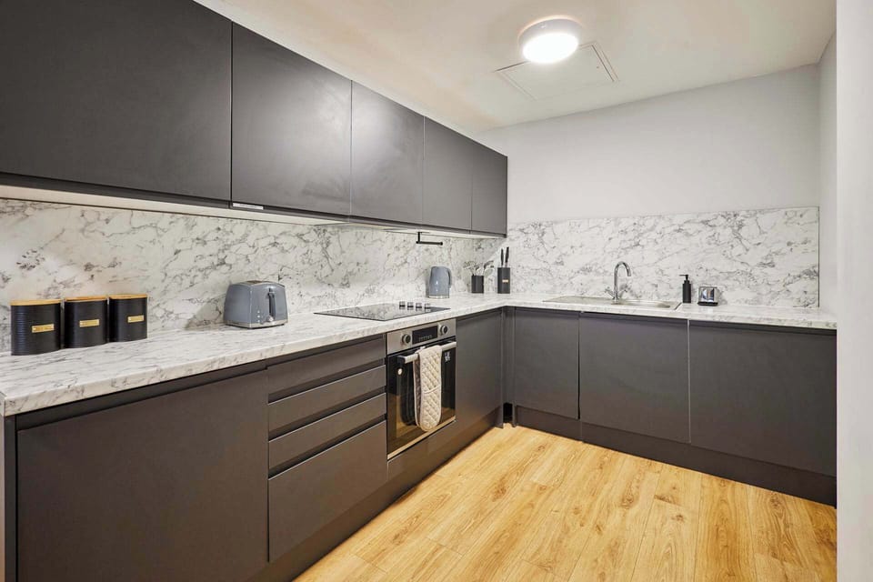 Apartment 6 Stanley Street, Liverpool - Host & Stay 