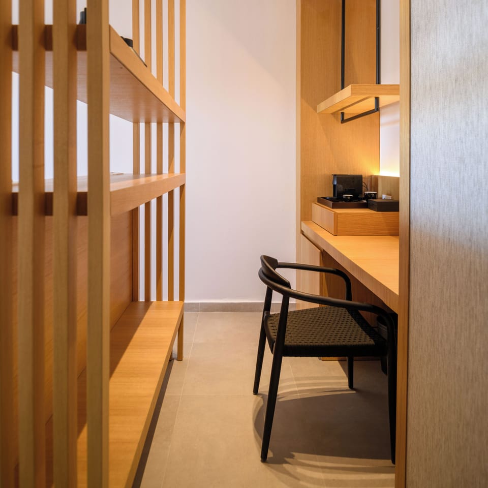 Classic Double or Twin Room | Coffee and/or coffee maker