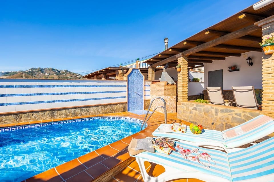 Private pool and terrace