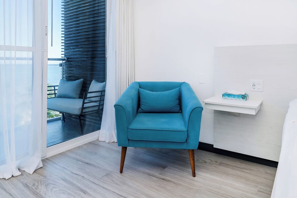 5th floor ocean views