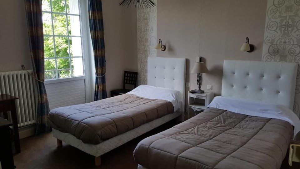 Classic Twin Room, Garden View | Individually decorated, free WiFi, wheelchair access