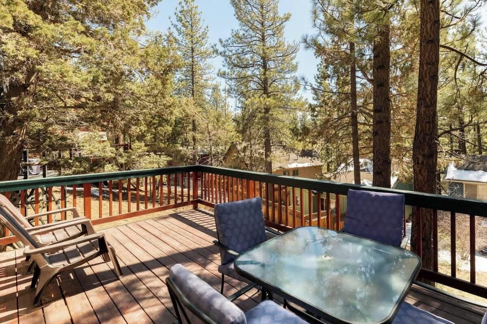 Cabin exterior, second level deck off the king bedroom. 