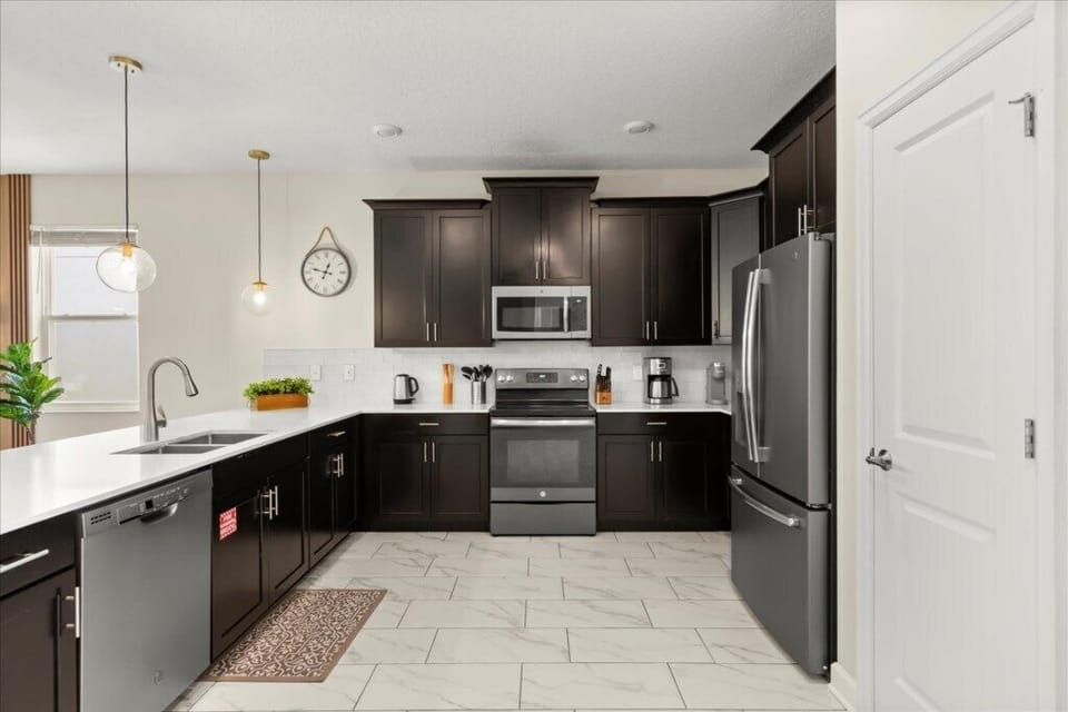 4582 Narrative Lane (10).jpg