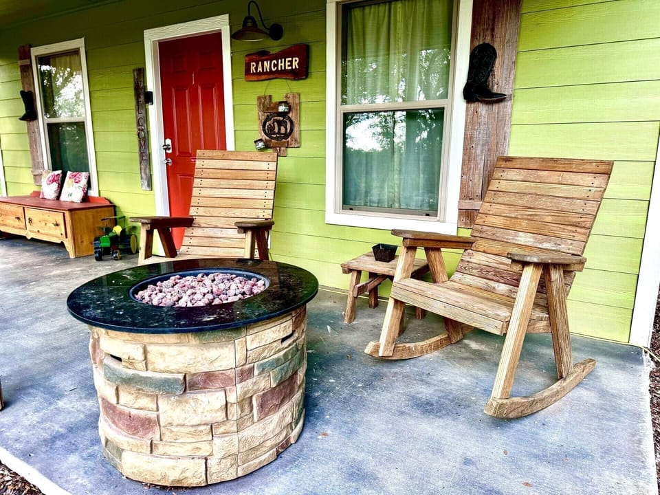 Rancher20Front20Porch