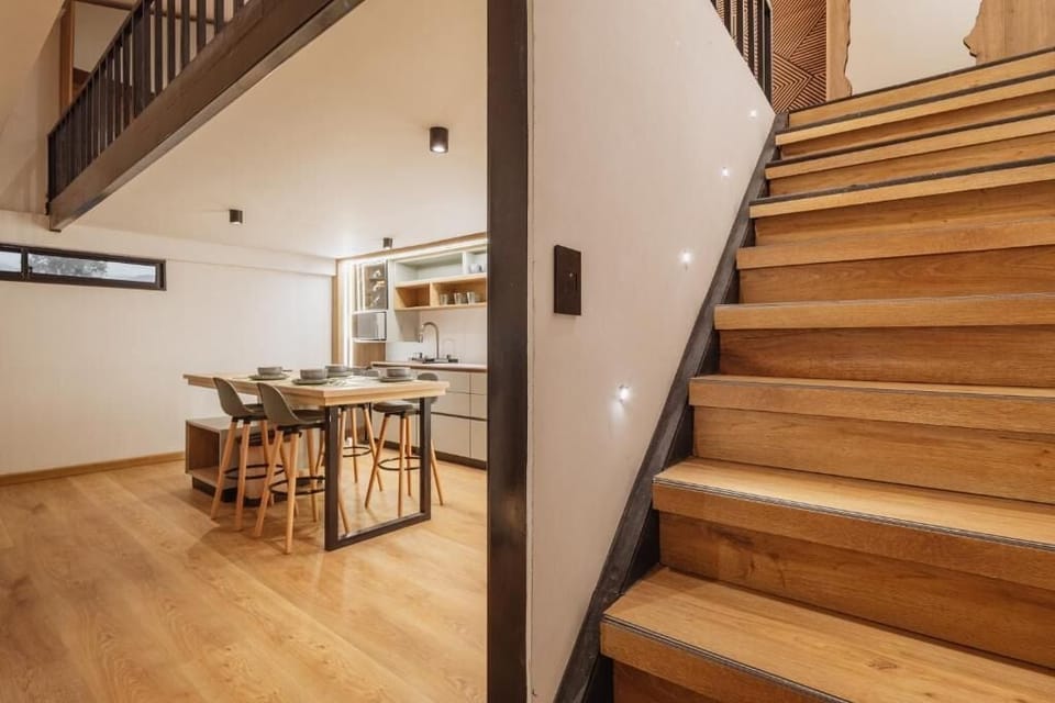 Deluxe Suite, Hot Tub | Free WiFi, bed sheets