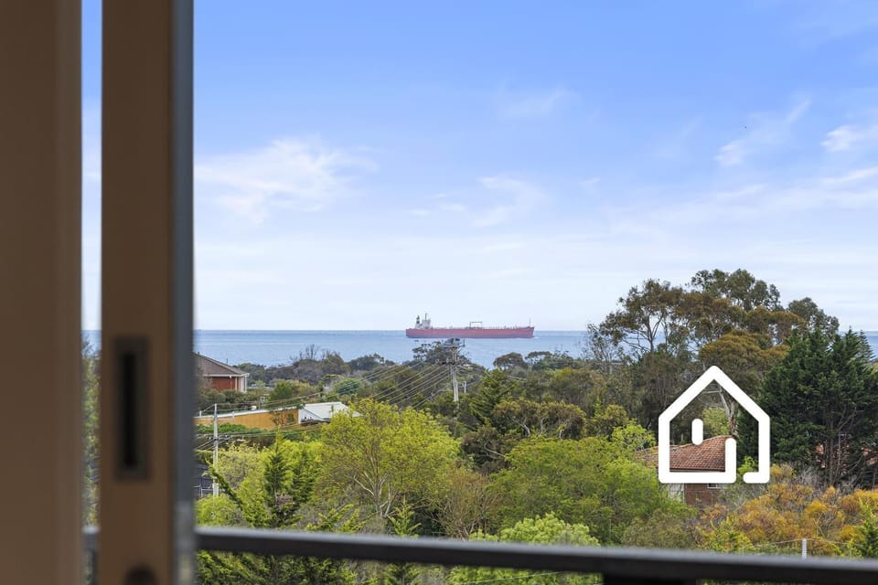 Superb vantage points to toast the sunsets and watch the ships glide by