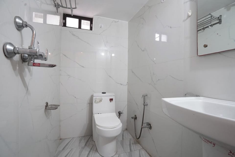 Bungalow | Desk, free WiFi