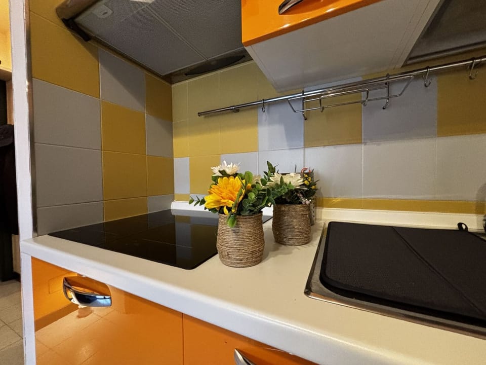 Apartment, 2 Bedrooms, Balcony | Interior