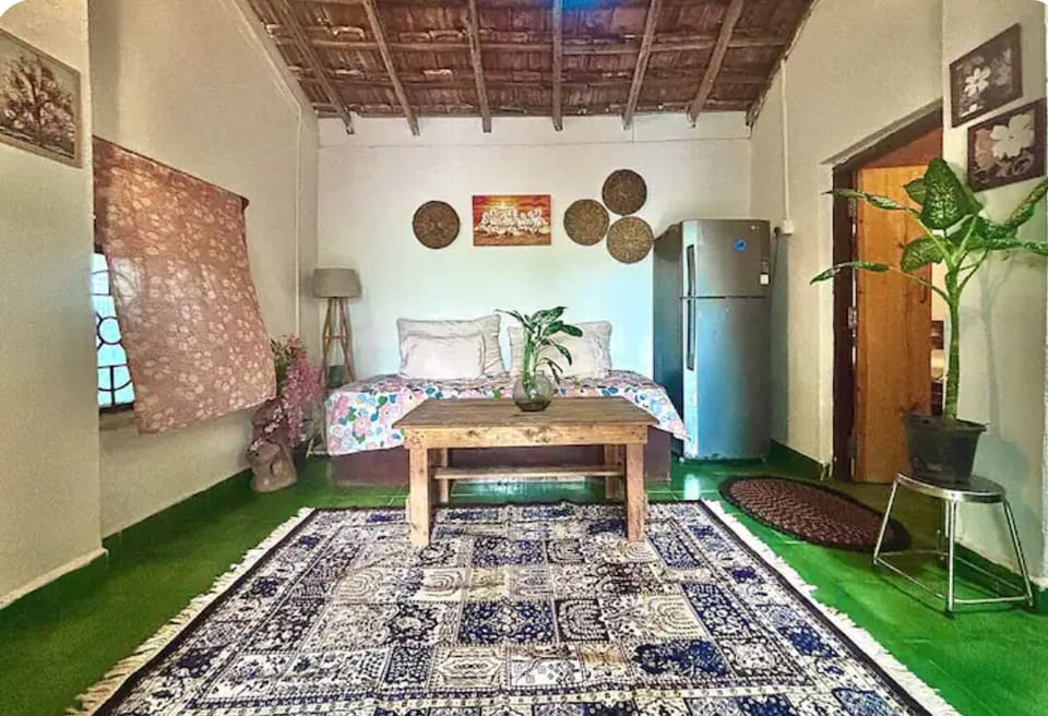 Executive Double Room | Living area