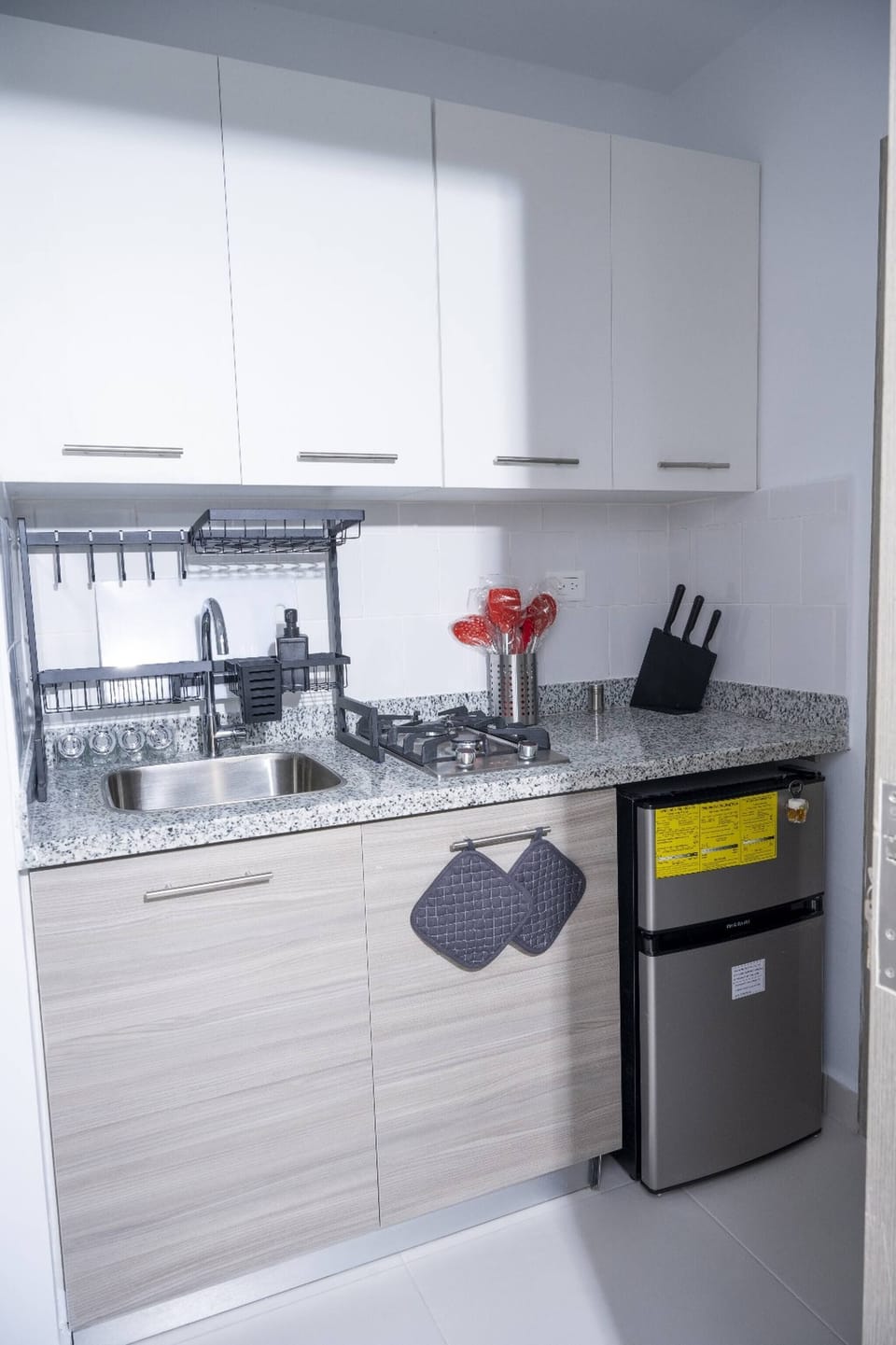 Apartment, 3 Bedrooms, Smoking, Terrace | Interior