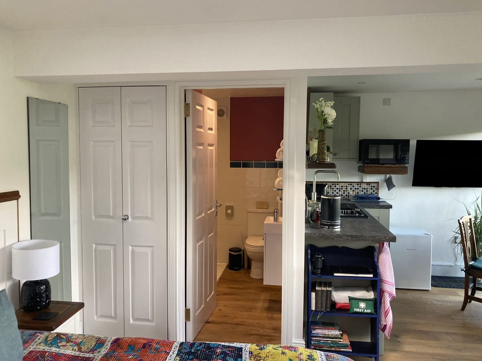 1 bedroom, WiFi (free), individually decorated, individually furnished
