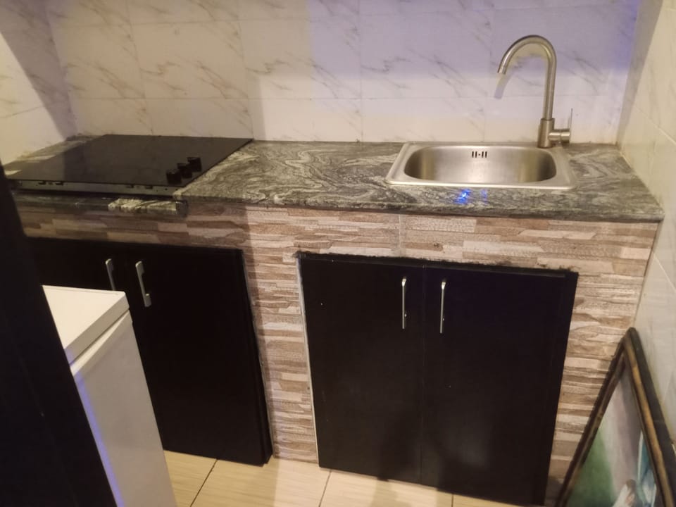Family Quadruple Room | Individually decorated, individually furnished, desk, laptop workspace