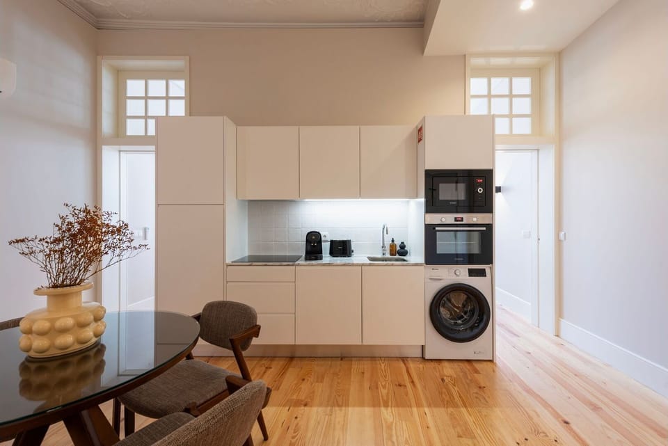 A compact yet fully equipped kitchenette, where smart design meets modern style.

#ModernKitchenette #SmartLiving #FullyEquipped #UrbanDesign