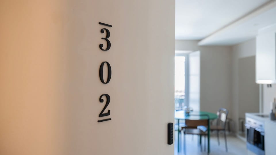 This modern apartment will offer you a tranquil stay right on Lisbon's heart.
#citycenter #culture #modern #portugal #pt #lisbon