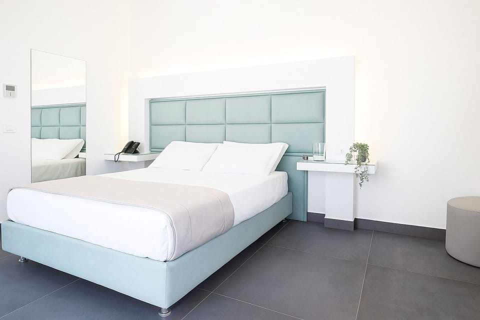 Standard Double or Twin Room | In-room safe, free cribs/infant beds, free WiFi, bed sheets