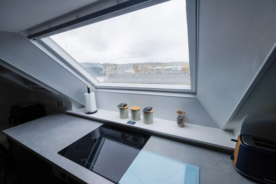 Kitchen window