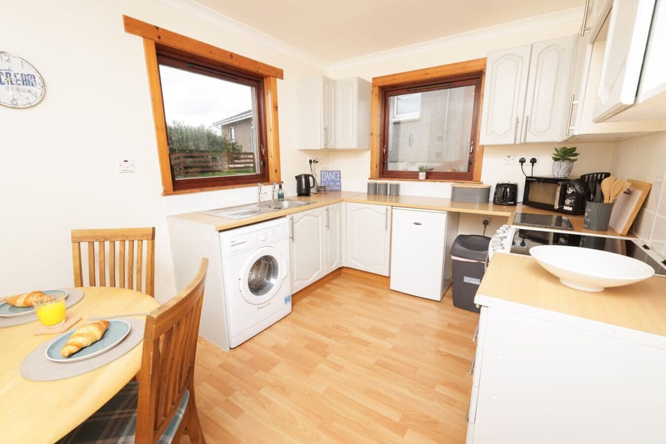 Kitchen and dining area