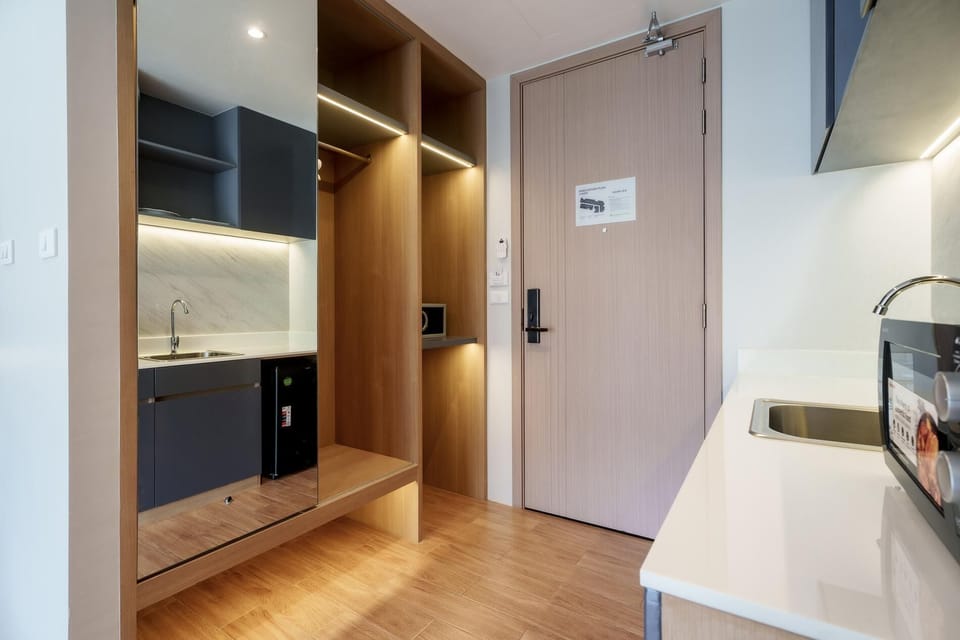 Apartment (0 Bedroom) | Interior