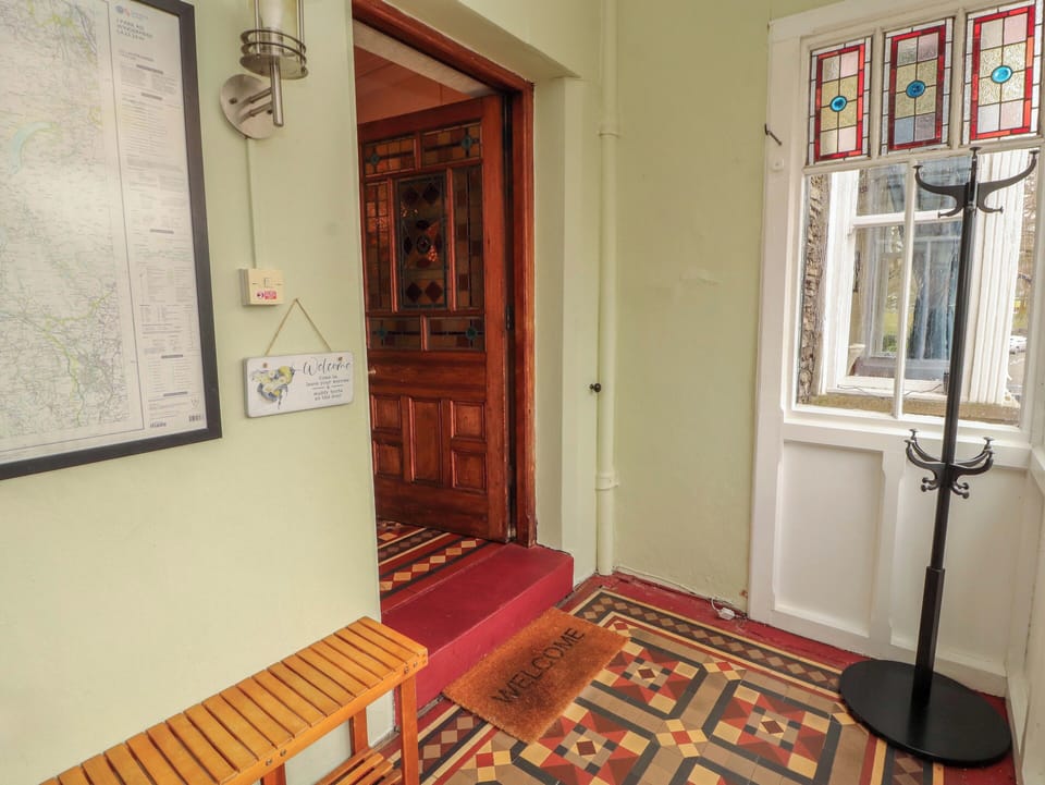 Cottage | Interior