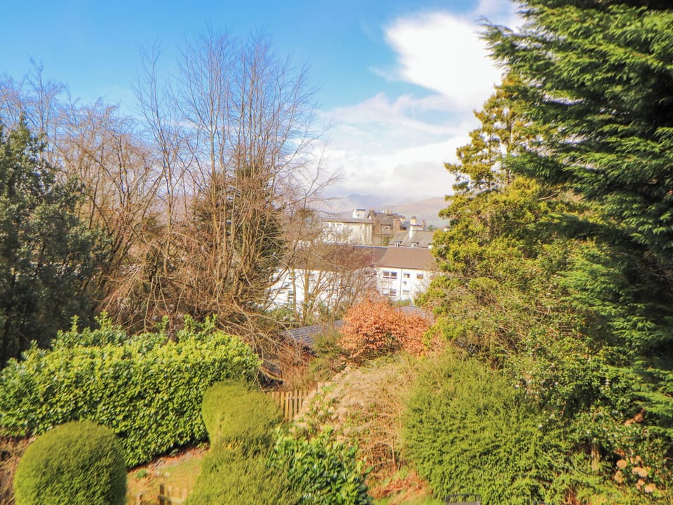 Cottage | Property grounds