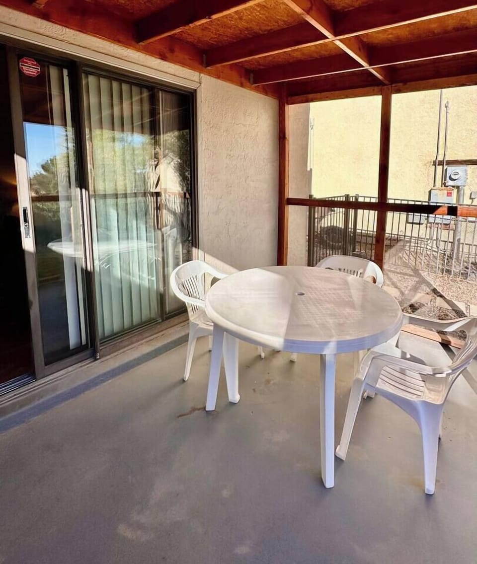 Backyard - Outdoor Seating