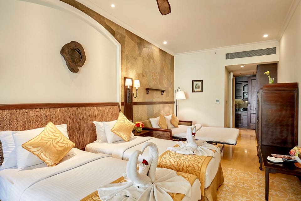 Cypress Suite | 1 bedroom, premium bedding, minibar, in-room safe
