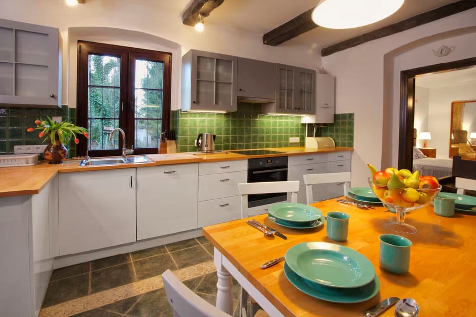 House | Private kitchen | Highchair