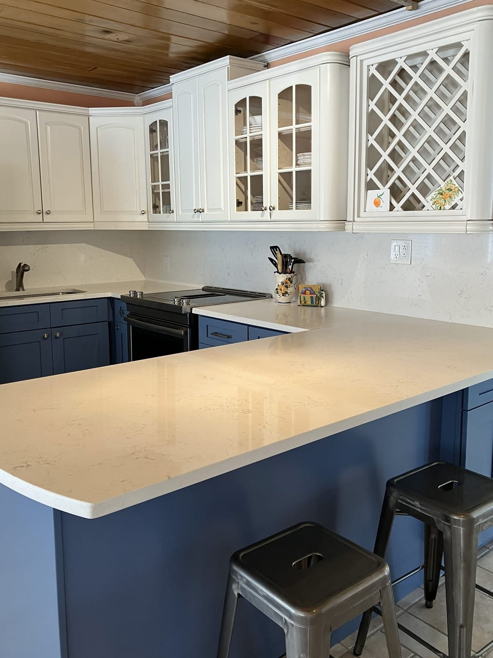 Enjoy a beautifully designed gourmet kitchen stocked with all utensils & sm app.