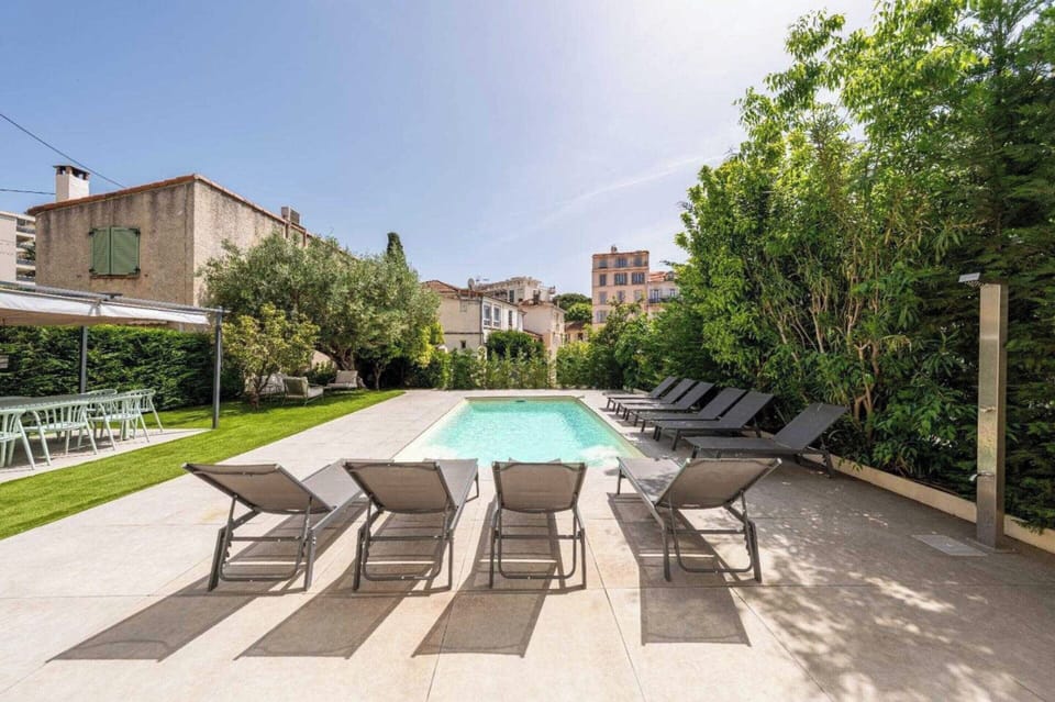 Apartment | Pool | Outdoor pool