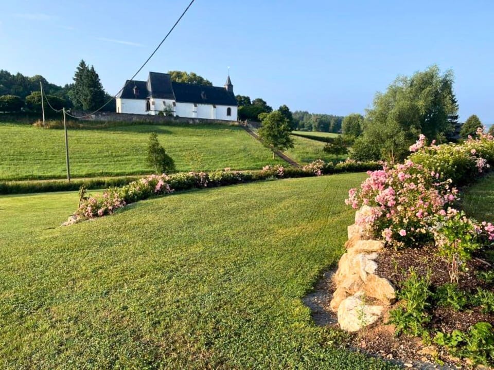 Villa | Garden