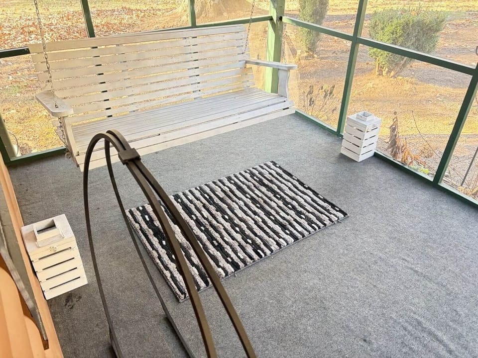Front Porch Swing 