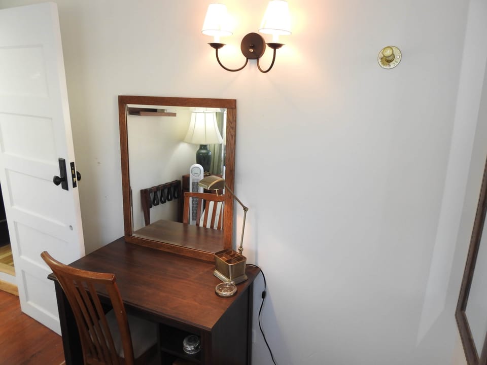 Front bedroom desk