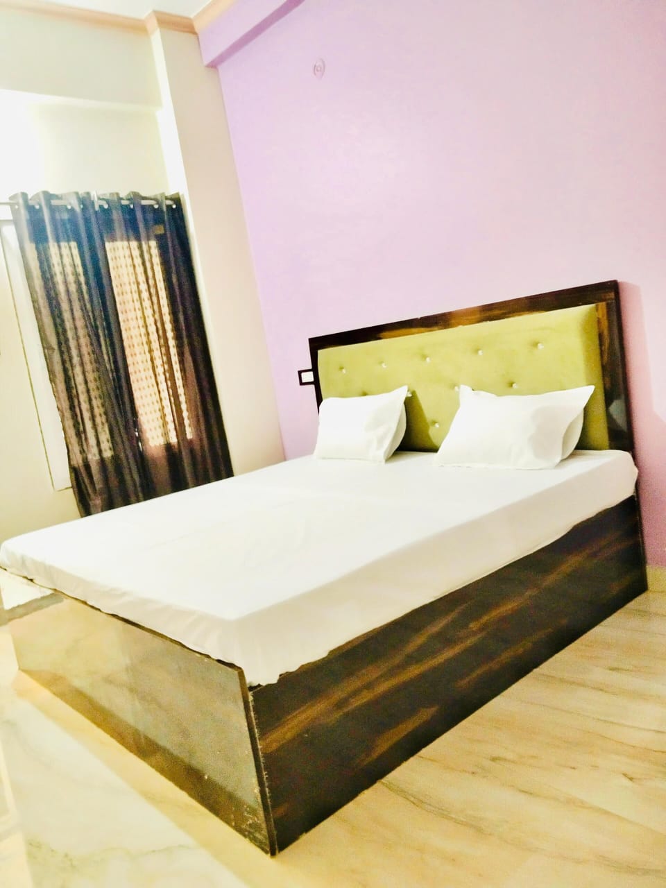 Deluxe Room | Free WiFi