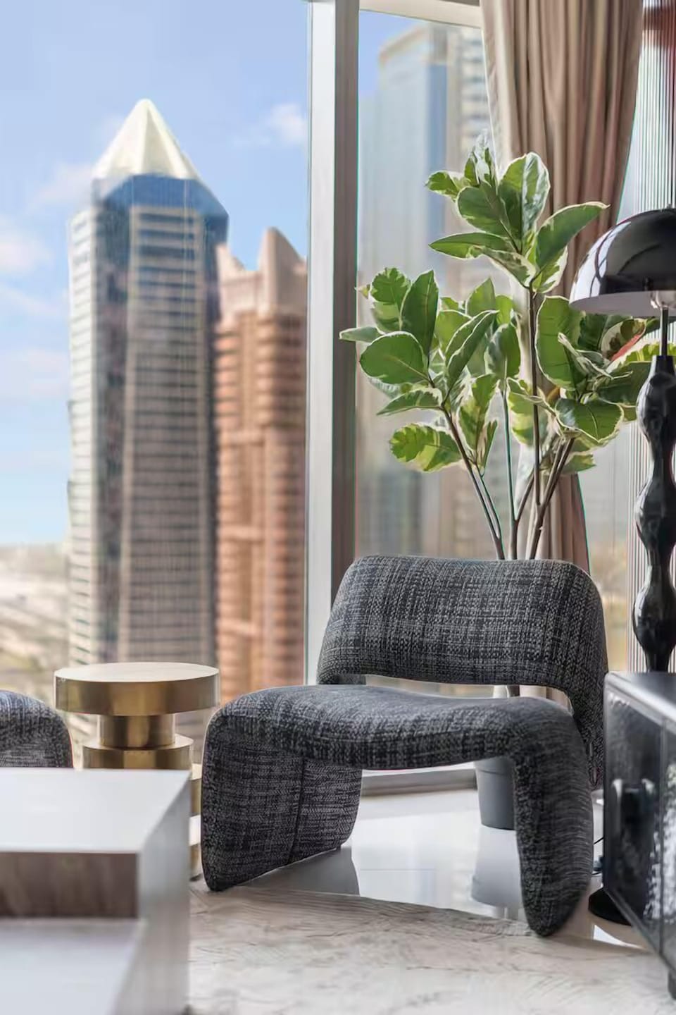Comfort Apartment, City View | Living area | Flat-screen TV