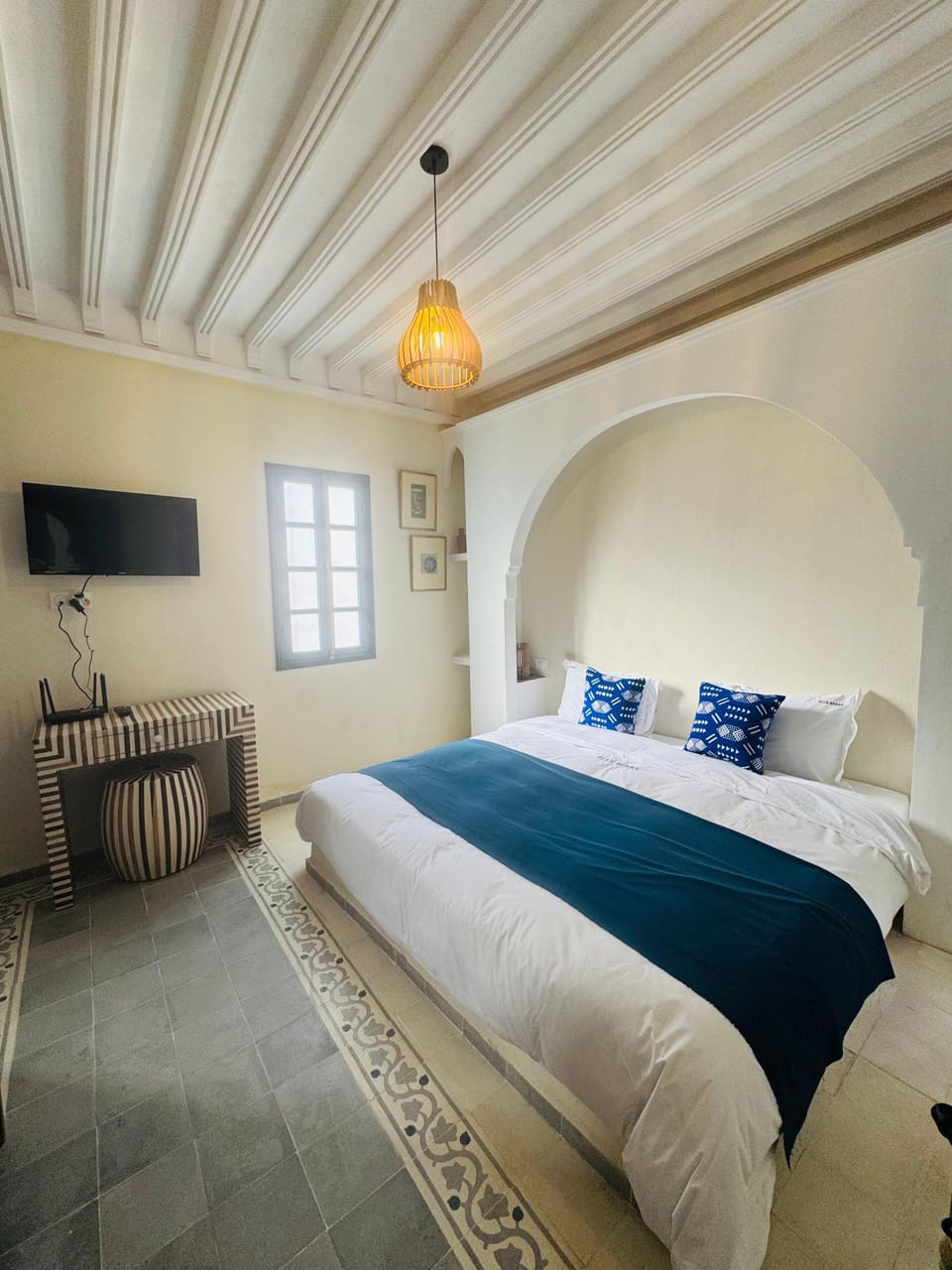 Superior Double Room, 1 King Bed, Housekeeping, Pool View | In-room safe, soundproofing, iron/ironing board, free WiFi