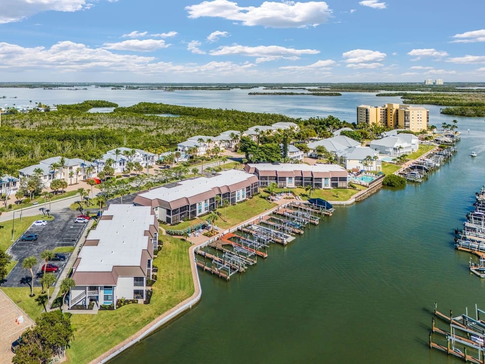 Condo, 1 Bedroom | Aerial view