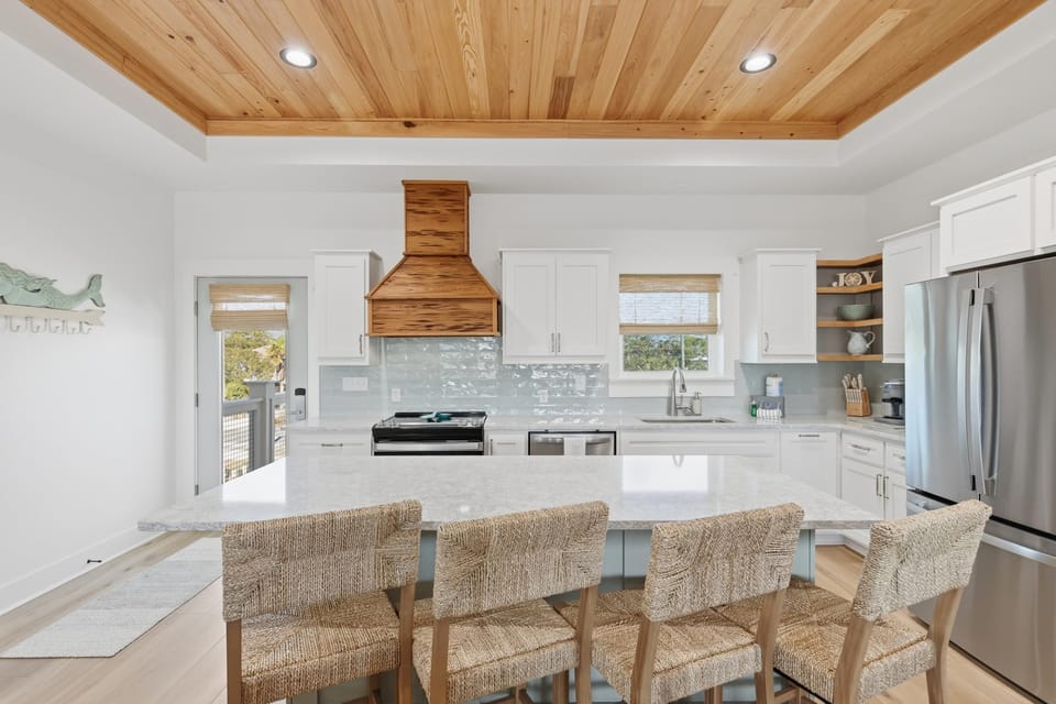House, Sea View | Private kitchen | Coffee/tea maker, full-size fridge, microwave, oven