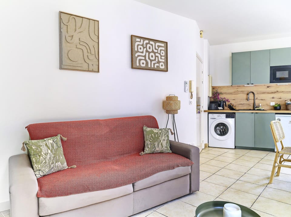 Apartment | Living area