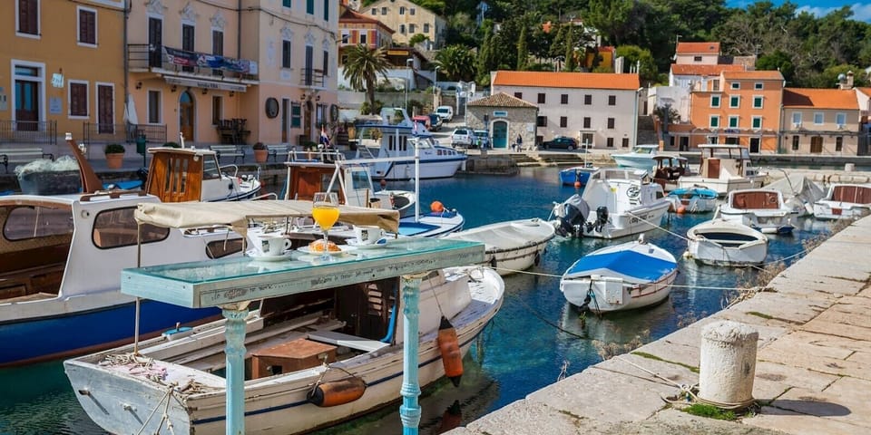 Marina