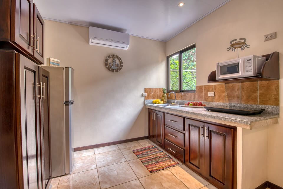 Cabin, 2 Bedrooms, Non Smoking, Pool View | Private kitchen | Microwave, toaster, rice cooker, blender