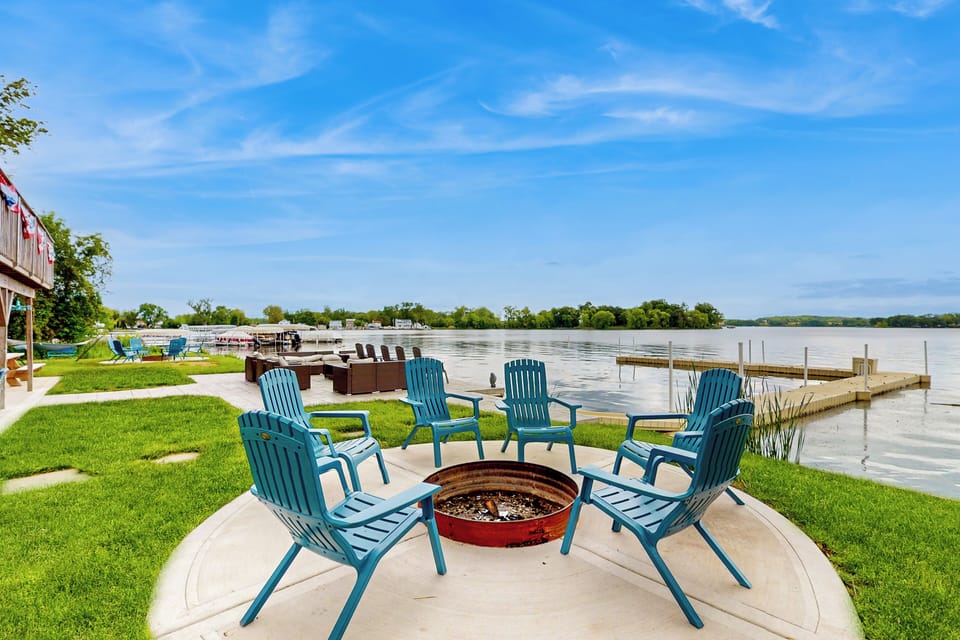 Antioch Vacation Rental | 6BR | 4BA | 2,900 Sq Ft