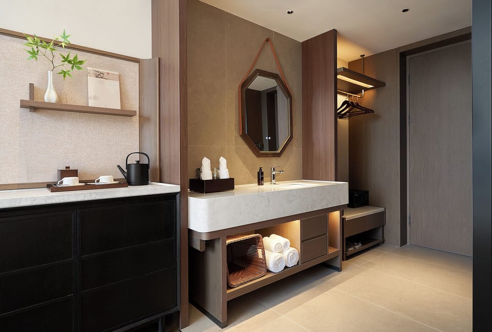 Business Twin Room | Safe