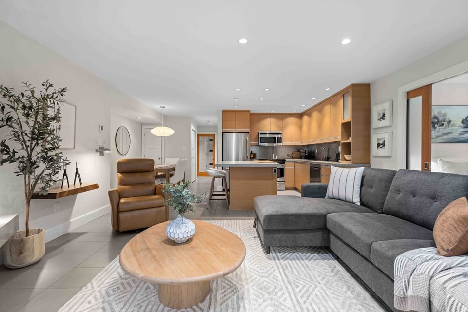 Bright, stylish lounge with comfortable seating