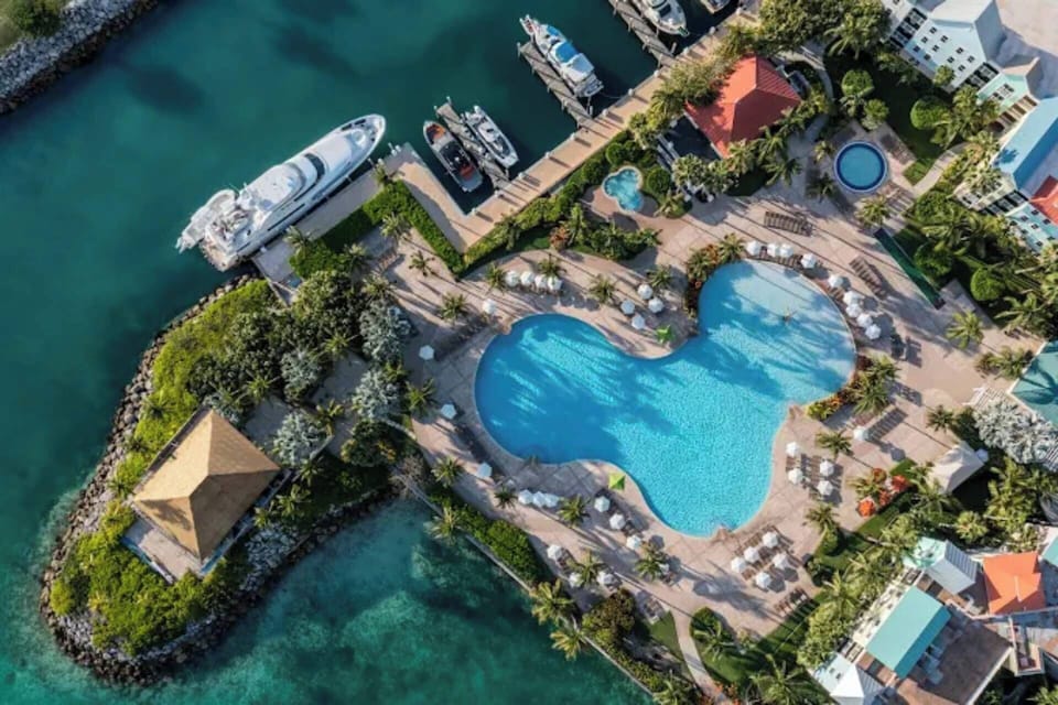 Harborside Pool