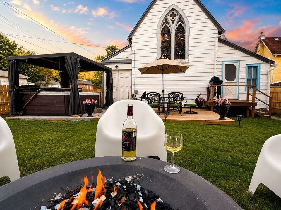 Fully fenced backyard with hot tub