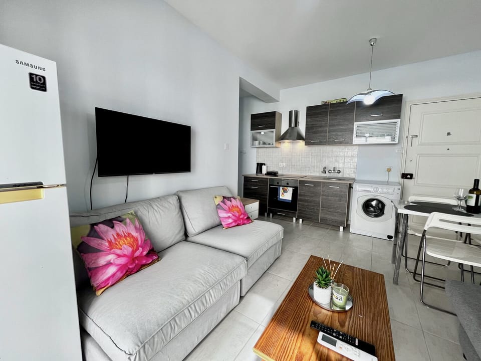 House | 1 bedroom