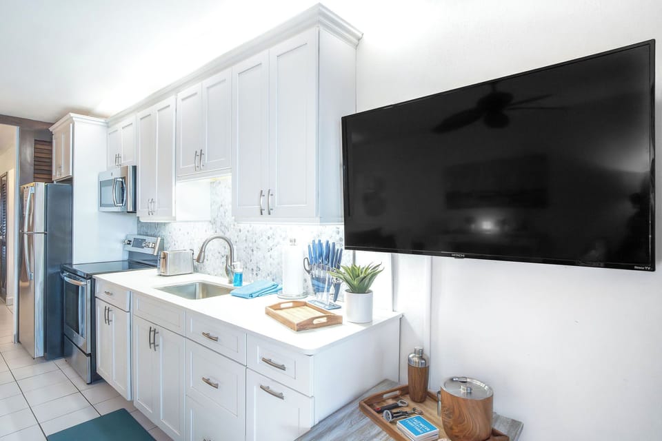 Full kitchen, well appointed with all the things you need for vacation enjoyment