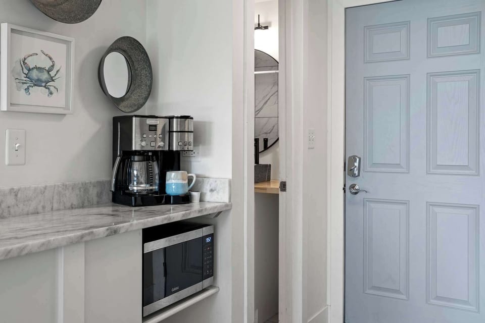 Enjoy a cup 'o joe!